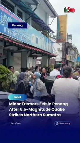 28 Nov 2025: A strong magnitude 6.5 earthquake struck Indonesia’s Sumatra island near Aceh province on Thursday (Nov 27), according to the national geophysics agency. The quake occurred at a depth of 10 kilometres and poses no tsunami risk. Minor tremors were also felt in parts of Penang. #theSun #theSunMY #Penang #EarthquakeUpdate #SumatraQuake