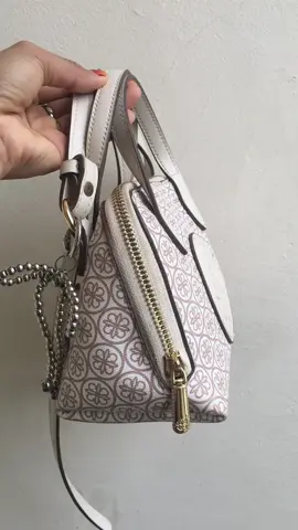 #lescatino #minibag #fashion 