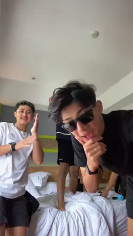 anti Velocity yah cank ,salfok yang belakang #fyp #foryoupage #isalkusumawara #kusumuwaraofficial👹🔥 #fyppppppppppppppppppppppp @فيصل @☆ﾟʝꪱ𝕓☆ﾟ  @KUSUMAWARA OFFICIAL REAL💯 