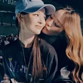 she's so fine and she knows that 🖐️😔🖐️ [ #nurdesoraya #tknur #edit #thaigl #xyzbca ] tkphinyanech. แตงกวาเหนือ. dangerousqueentheseries. wlw.  @nurdesoraya 