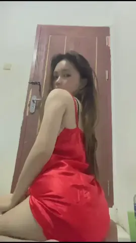 Membalas @rrzapahlevii07 