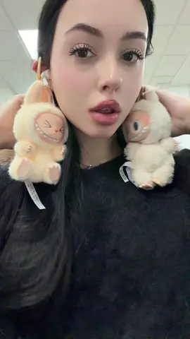 я просто хочу сережки с лабубу ,разве я много прошу ?:(#рек 