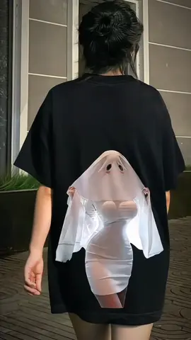 Kalau tak mahu jadi pusat perhatian, jangan pakai baju T ini lah 🫢🤣#Tshirt #TshirtViral #TshirtMurah #ButikTshirtSwasta #TshirtLawak    