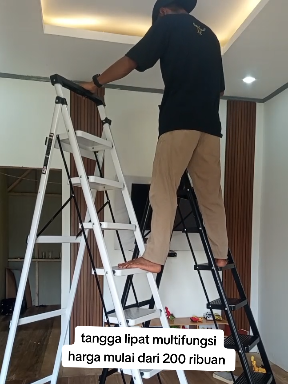 Membalas @harnoko08 tangga lipat multifungsi 8 susun bust di dalam ruangan #tanggalipat #tanggarumah #tanggabaja #tanggalipatmultifungsi #tanggamultifungsi 