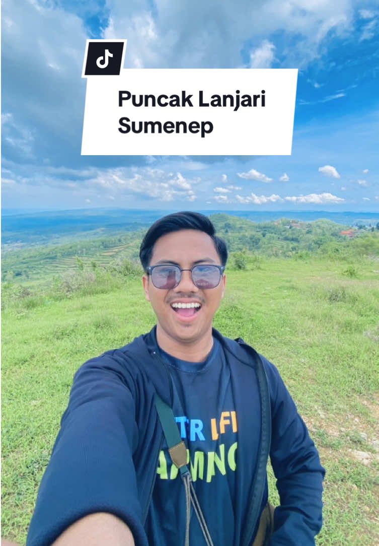 Naik sampai ke Puncak Lanjari, puncak tertinggi di Sumenep. Belajar bahwa yang tinggi bukan hanya soal tempat, tapi juga cara kita melihat hidup. ✨ Angin pagi, matahari pelan-pelan muncul, dan hati yang tiba-tiba terasa penuh. Sumenep… selalu punya caranya bikin jatuh hati berkali-kali. 🌄💛 #PuncakLanjari #SumenepMembius 
