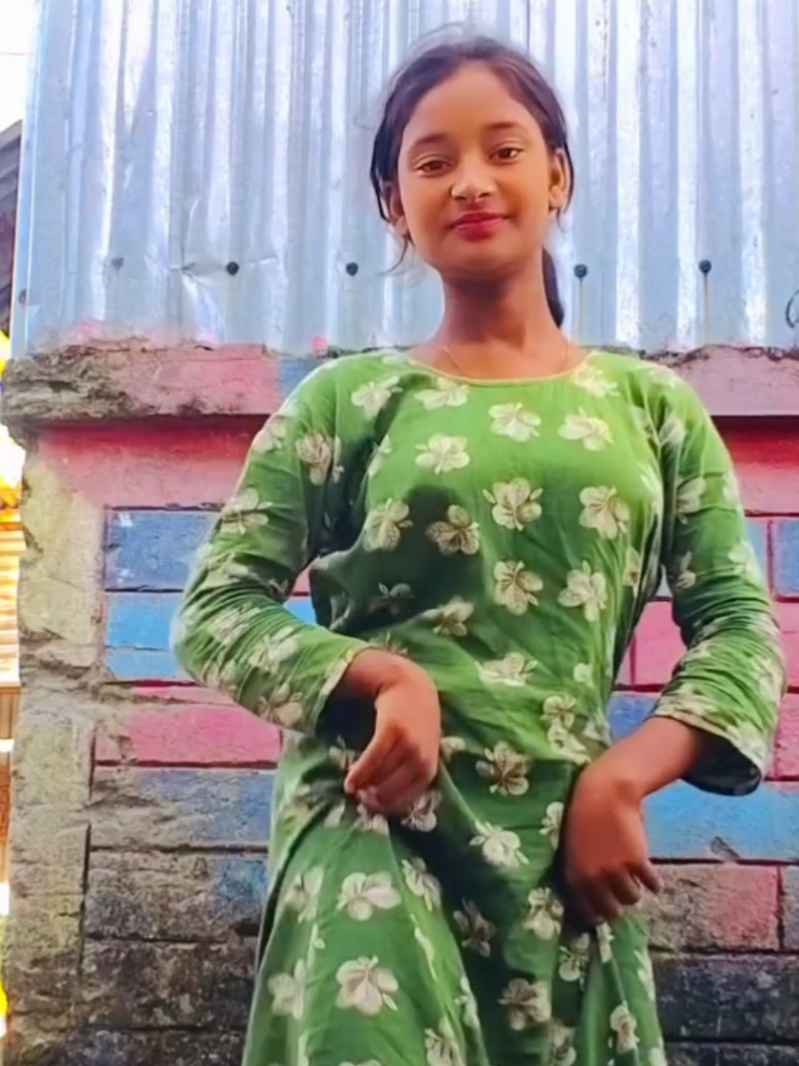 একটা মাটির পরী