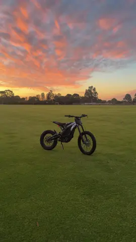 What upgrades am I missing⁉️ #surron #surronlbx #ebike #sunset #4k @Sur Ronster 