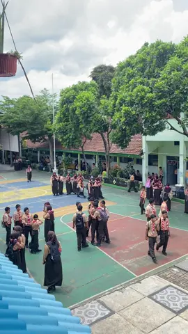 Jumat pramuka berkah #smpn4salatiga #salatiga #masukberanda 