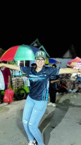 Auraaa mama muda @jheanyjhen  #Niqsaemanajemen  #dancerkarnaval  #niqsaeofficial  #niqsaeproject  #dancercantik 