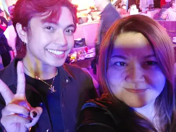 With #GianBernardino of #CupOfJoe at the #JBL Thanksgiving party! I accidentally pressed the timer on our phone! Natawa ako sa reaction nya, so cute! Such a nice guy! 