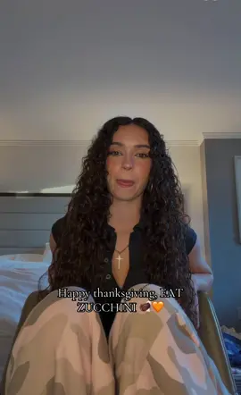 happy thanksgiving eyekons 👁️🧡 #katseye #danielaavanzini #thanksgiving #katseye_daniela #thankful 