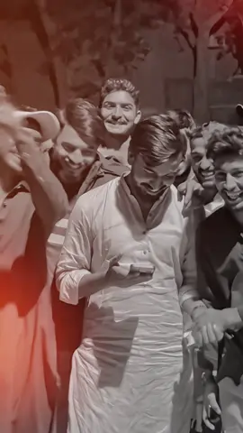 Lor khakha di v peh jandi a😓 yutube channal link in bio kindly subscribe plz❤️ @Mr. Naveed #ownvoice #ownlines #poetry #sadpoetry #ahmibhaipoetry @TikTok Pakistan 