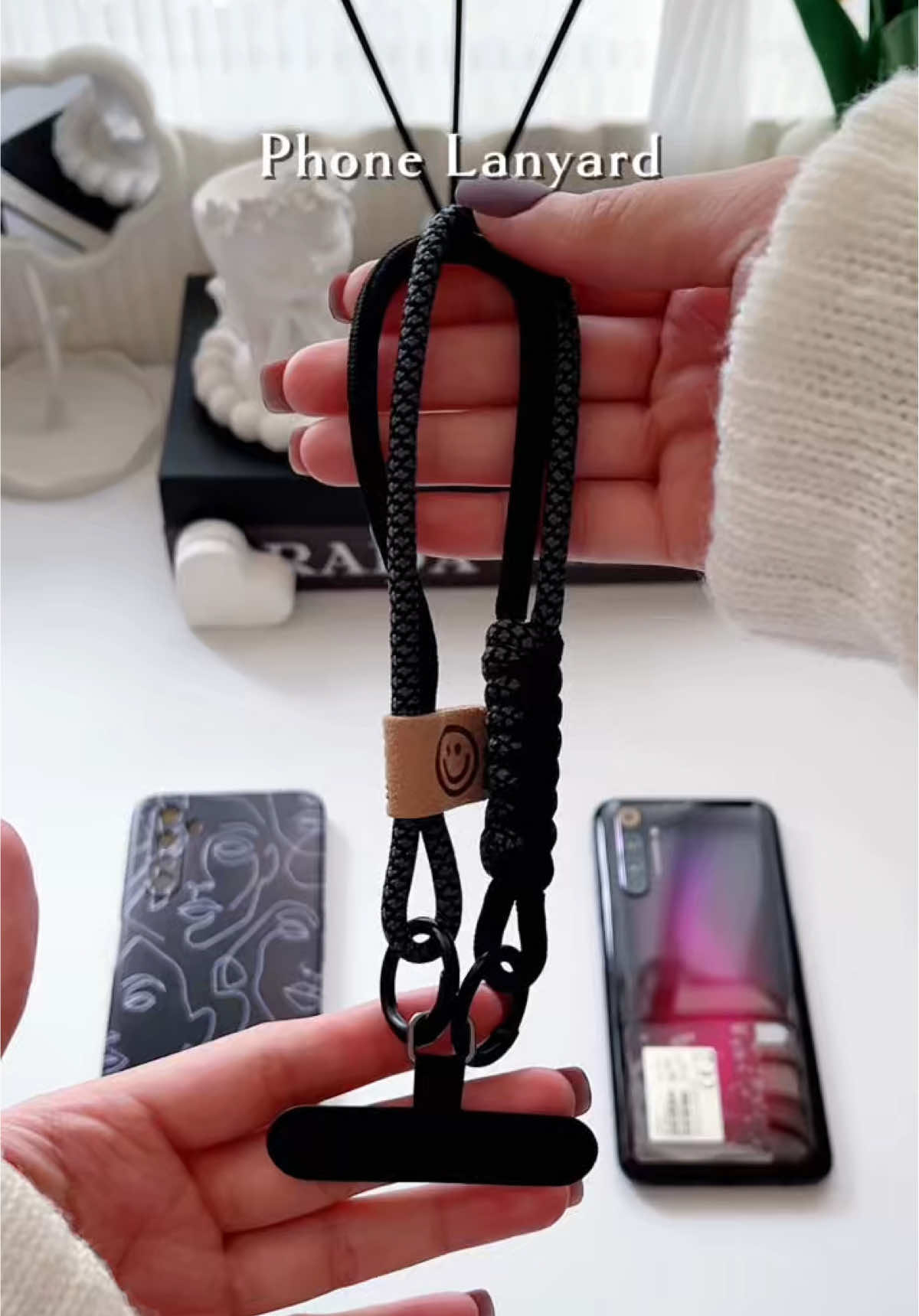 Phone lanyard #cellphonelanyard #wristlanyard #phoneaccessories #cellphonelanyard #antitheftlanyard 