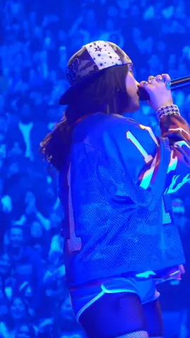 محضور علقو انكليزي 🙏🥹 #بيلي_ايليش #طربكه #اغاني_مسرعه💥 #billieeilish #فولو 