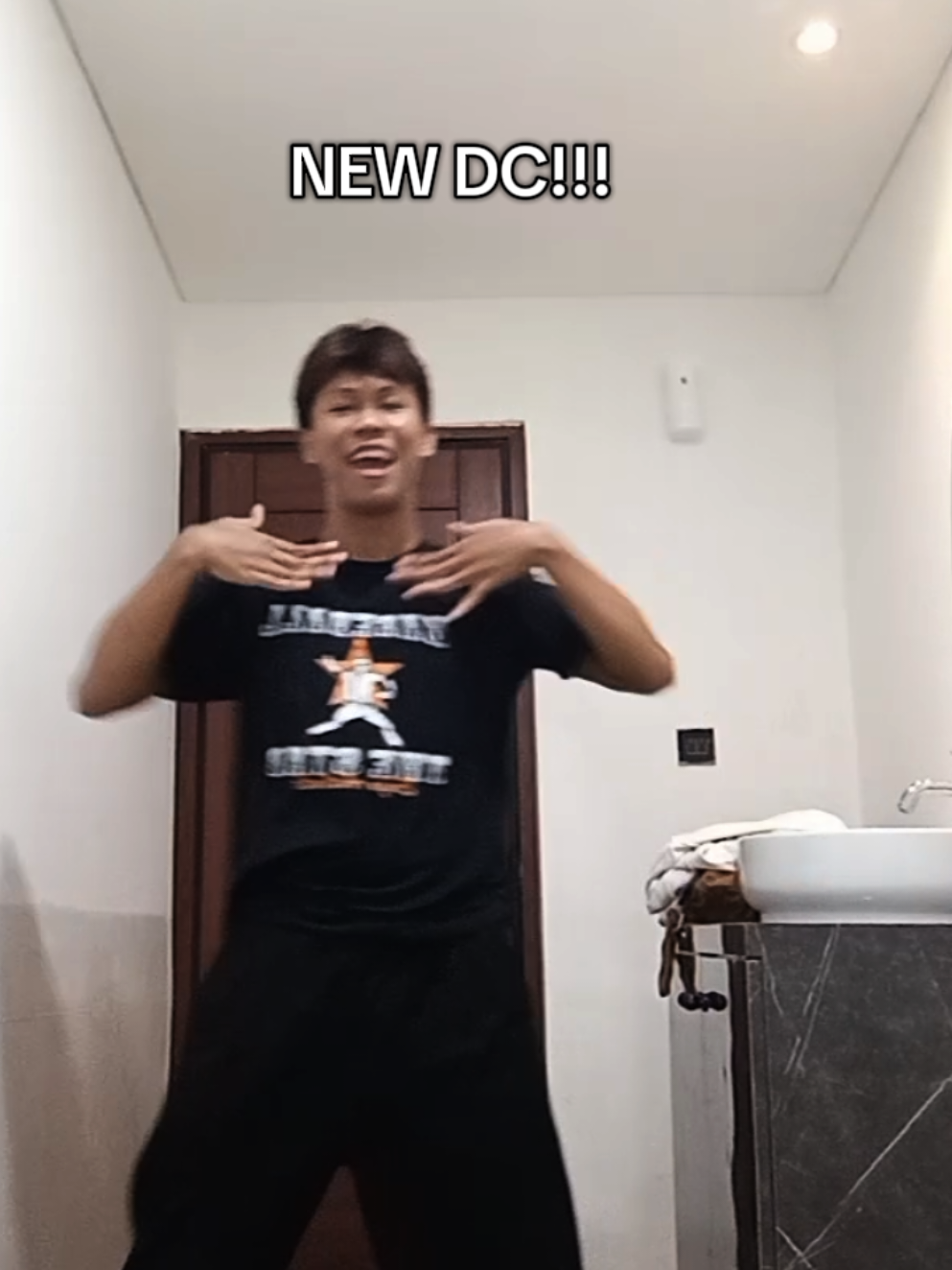 shinee bright like a diamond .  #fyp #yourpage #rakaontiktokz #fypppppppppppppppppppppp #xyzbca 