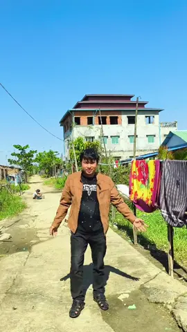 မြန်မြန်လေးသာဆက်သွယ်လိုက်တော့