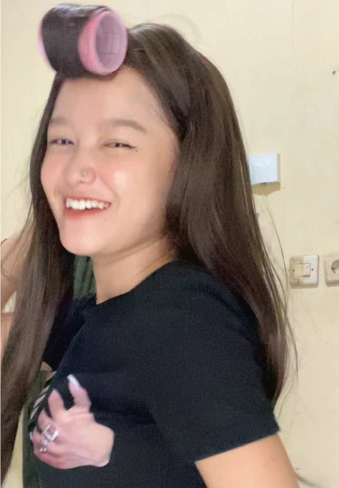 asliii cakep banget kek gapake wig anjrottt