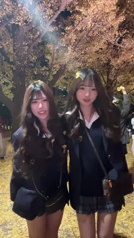 明治神宮外苑のいちょう並木初めてみにいったけど綺麗すぎて感動した(՞⸝⸝ᵒ̴̶̷᷄꒳ᵒ̴̶̷᷅⸝⸝՞)💕#08 #fyp #fypシ #sjk #おすすめ 