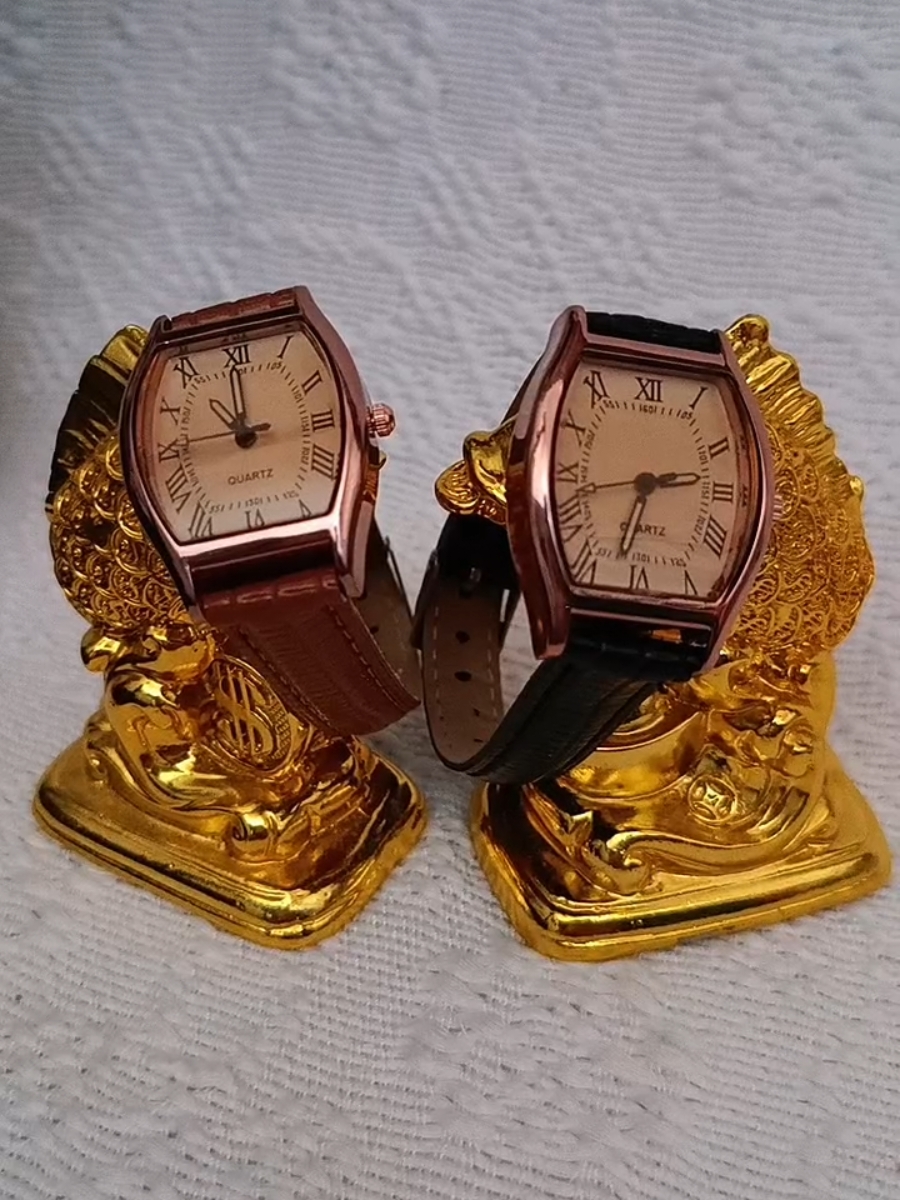 Buy 1 Take 1 Alert!  Level up your style with this Ladies Fashion Retro Classic Quartz Watch! ⌚💖 Elegant, lightweight, and perfect for everyday wear — sobrang sulit sa price! Ideal pang-gift, pang-OOTD, or pang-daily use. Grab yours now bago maubos! 😍🔥 #CapCut #Buy1Take1 #LadiesWatch #RetroWatch #QuartzWatch #FashionWatchPH #AffordableFindsPH #TrendingNowPH #GiftIdeasPH #DailyAccessories #ClassicStyle #WomenFashionPH #ShopeeFindsPH #BudgetDealsPH #OOTDAccessories #ElegantWatch #WatchForWomen #BestDealsPH #MustHavePH #salealertph 