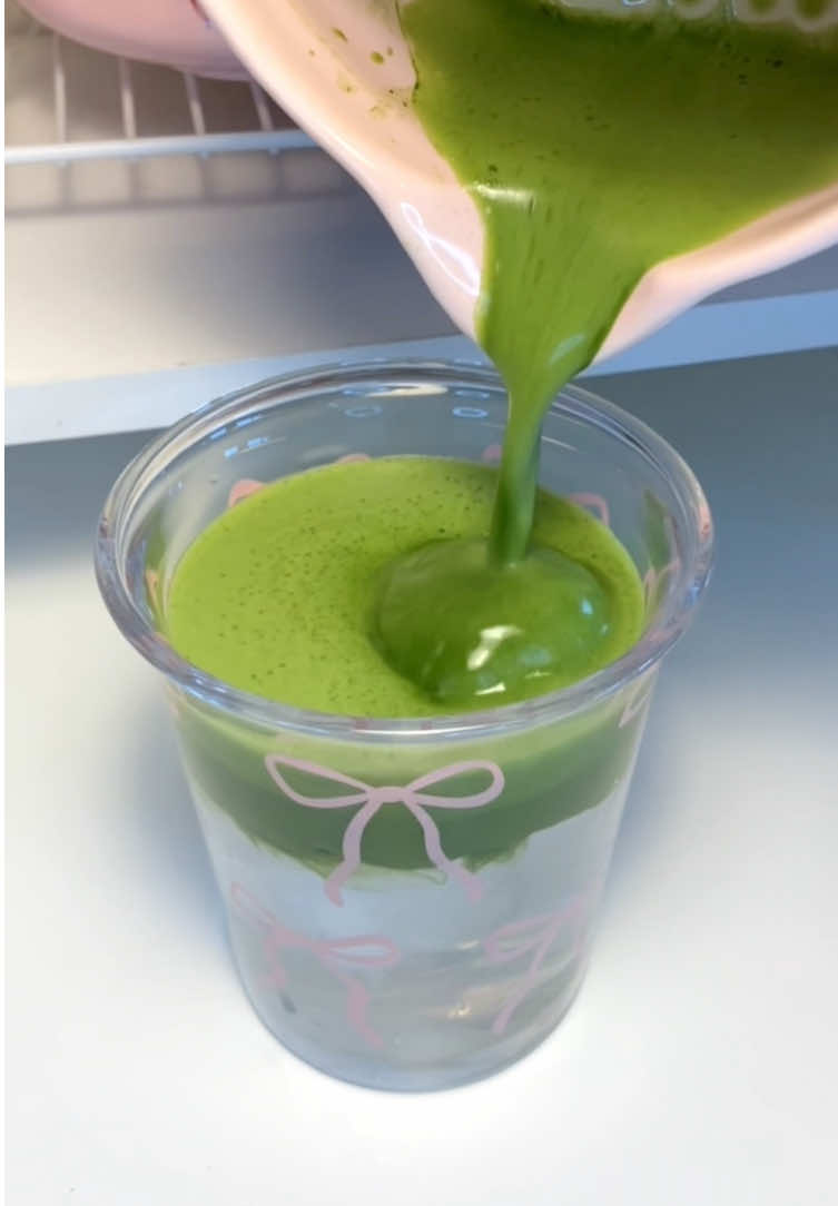 ขออนุญาตนอกใจมัทฉะลาเต้วันหนึ่งค่า🌿🥥✨#matcha #มัทฉะ #matchalover 