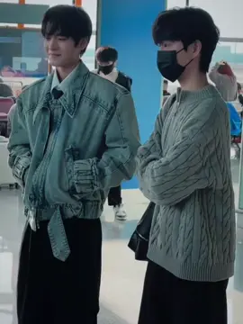 Sân bay lần này cảm giác lạ lắm như cặp đôi mới yêu ngau dị đó 😘😘😘#zhangzhexu #mijin #xujin #lagogo #truongtriethuc_nhikim 