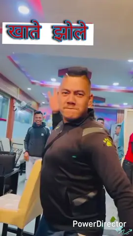 झोलेहरूको लागि एक शब्द कमेन्टमा #nepalitiktok #nepalitiktok🇳🇵 #jholetrend #khatejhole