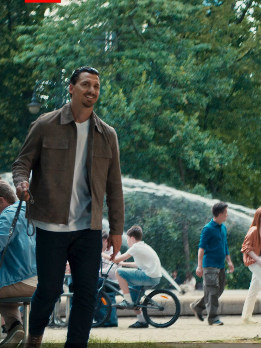 În sport câștigă cei care joacă ofensiv. În investiții - la fel. ⚽ Un sondaj XTB arată că doar 4% dintre români asociază banii cu investițiile. Restul încă joacă defensiv.   Dar regulile s-au schimbat: banii pot fi antrenați să lucreze pentru tine.   Uite ce beneficii ai la XTB: 👉 Investești cu sume mici 👉 0% comision la acțiuni și ETF-uri pentru un rulaj lunar de până la 100.000 EUR/lună 👉 Planuri de Investiții automate, pentru disciplină pe termen lung 👉 2FA pentru siguranța contului tău   XTB e antrenorul financiar care te ajută să joci inteligent, sigur și pe termen lung. 📈   Poți citi articolul complet AICI ➡ https://tinyurl.com/3bb37wkm Investițiile sunt riscante. Investește responsabil. #xtbro #investitii #bursa