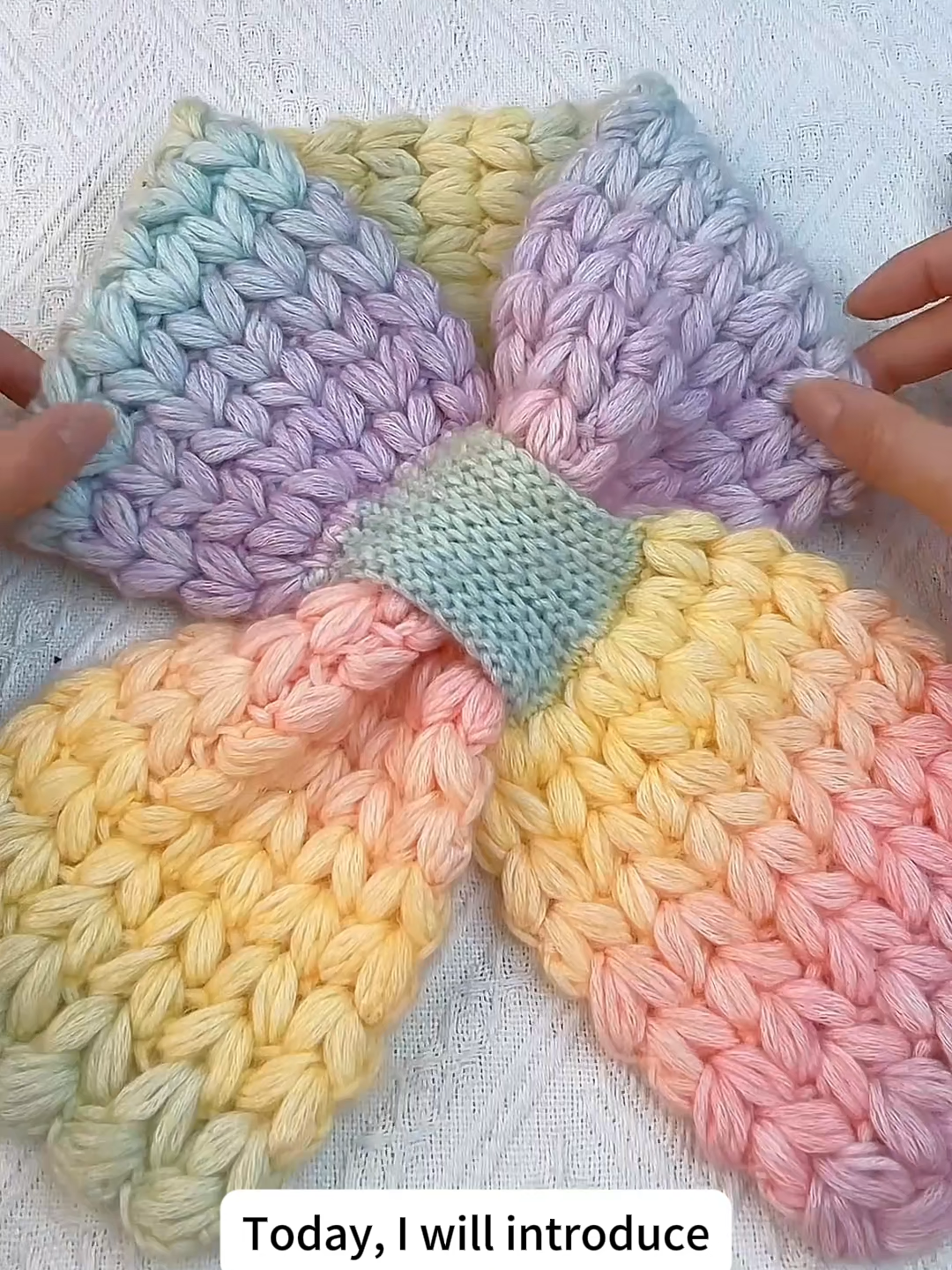 Beautiful scarf crochet tutorial#crochetfreetutorial #tutorialdecrochet #anxincrochet #crochetscarftutorial#crochetersoftiktok #crochetcrafting