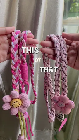 This or that part 3, kalian masih bertahan suka yang lama atau beralih ke yang baru nih🫵🏻🥰 #thisorthat #lanyardhp #gantunganhp #talihp #foryou 