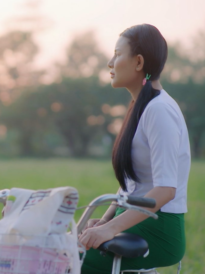 🌊✨🔜 မကြာခင် ပရိသတ်ရင်ထဲ ရောက်ရှိလာတော့မယ့် 👀🎬💫 လှိုင်းလေကြားက ပန်းရွှေကြာ ✨🌊 ✨လှိုင်းလေကြားက ပန်းရွှေကြာ  🕖 𝟕:𝟎𝟎𝐏𝐌 🗓️ 𝐌𝐨𝐧-𝐅𝐫𝐢 📺 𝐖𝐚𝐭𝐜𝐡 𝐎𝐧 𝐌𝐑𝐓𝐕-𝟒 #ကောင်းမြတ်စံ #မြတ်သူသူ #ကောင်းဆက်နိုင် #ဘုန်းမင်းနေလ #ဩဂတ်စ်မိုး #မေရီမောင် #မီကိုခန့် #စောလပြည့်ဝန်း #သက်ဦးကို #အလင်းသစ် #သင်္ခသူ မင်းကမ္ဘာ အောင်ဖြိုးဟိန်း #စိုင်းဇေယျ #ကောင်းခန့်စိုး #ဇင်မင်းစိုး #စပ်ဝဏ္ဏကျော်စွာ  #အိမ့်ကြည်ဖြူ #သီရီကြိုးကြာ #ပန်သုခ #ပိုးသားခင်ခင်  #နှင်းနန္ဒာမောင် #လဝန်းဝဿန် #ပန်းအိန္ဒြေထက် #အိမ့်မှူးဇျာန် #အကယ်ဒမီမြတ်ကေသီအောင် #မင်းဟိဏ်း #ဒေါင်းဝေ #အိမ့်ကြာဖြူ #ဒေါ်သန်းနှင့်အနုပညာရှင်များစွာ