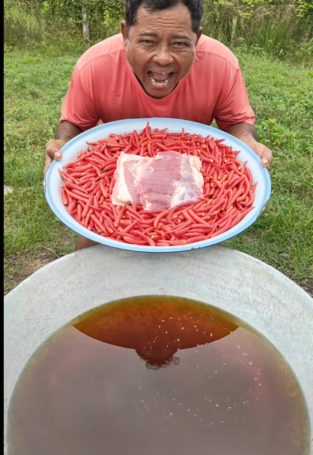 How to cook pork soup with chili recipe #tiktokfood #crispy #yummy 