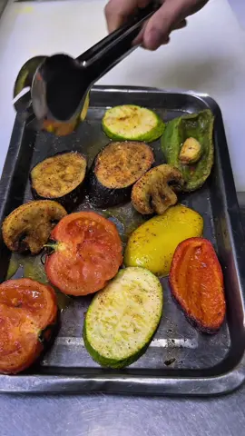 Овощи-гриль, как в ресторане — в обычной духовке!#рецепт #овощи #cooking #vegetables 