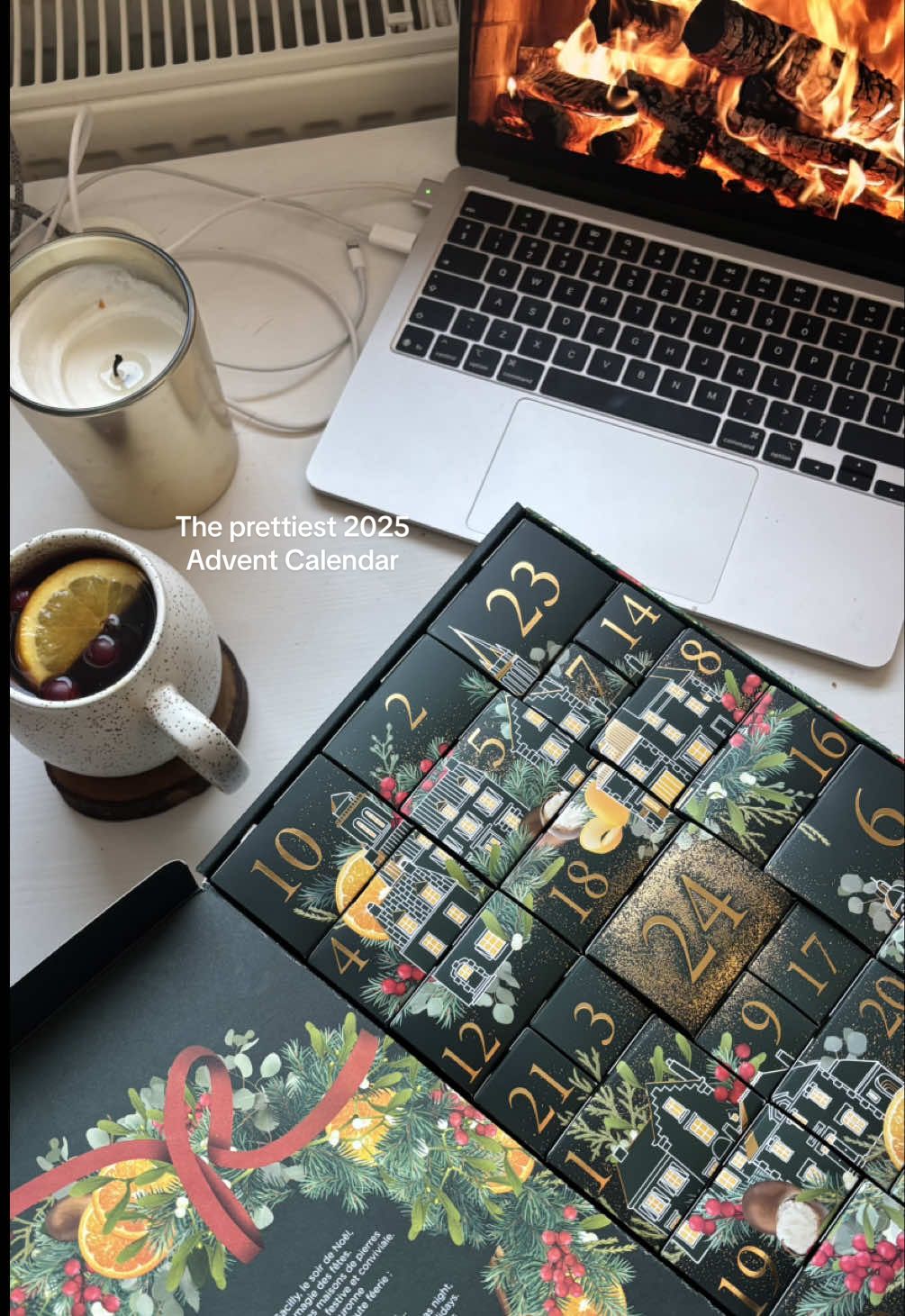 The prettiest 2025 advent calendar! Dziękuję @Yves Rocher Polska ❤️ #adventcalendar #adventcalendarunboxing #unboxing #christmas #kalendarzadwentowy #yvesrocher #prezent #fyp #foryou #foryoupage #dc #dlaciebie 