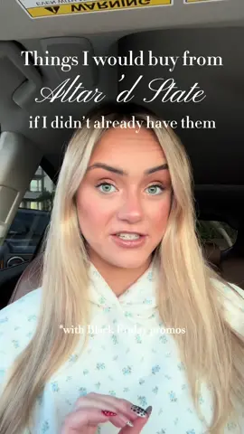 If you don’t already own these… it’s time to add to cart immediately 😌🛍️ Black Friday is the perfect time to snag the pieces that will make your wardrobe all year. 🖤✨