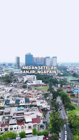 abis banjir di medan, apa kira” yang paling dicari we? jangan ko jawab besi 😡 #kotamedan #banjirmedan #fyp 