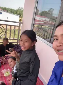 #ឲបេះដូងម្នាក់មួយផងបងៗ💙 #fyeシ  Miis Teacher 😘💗