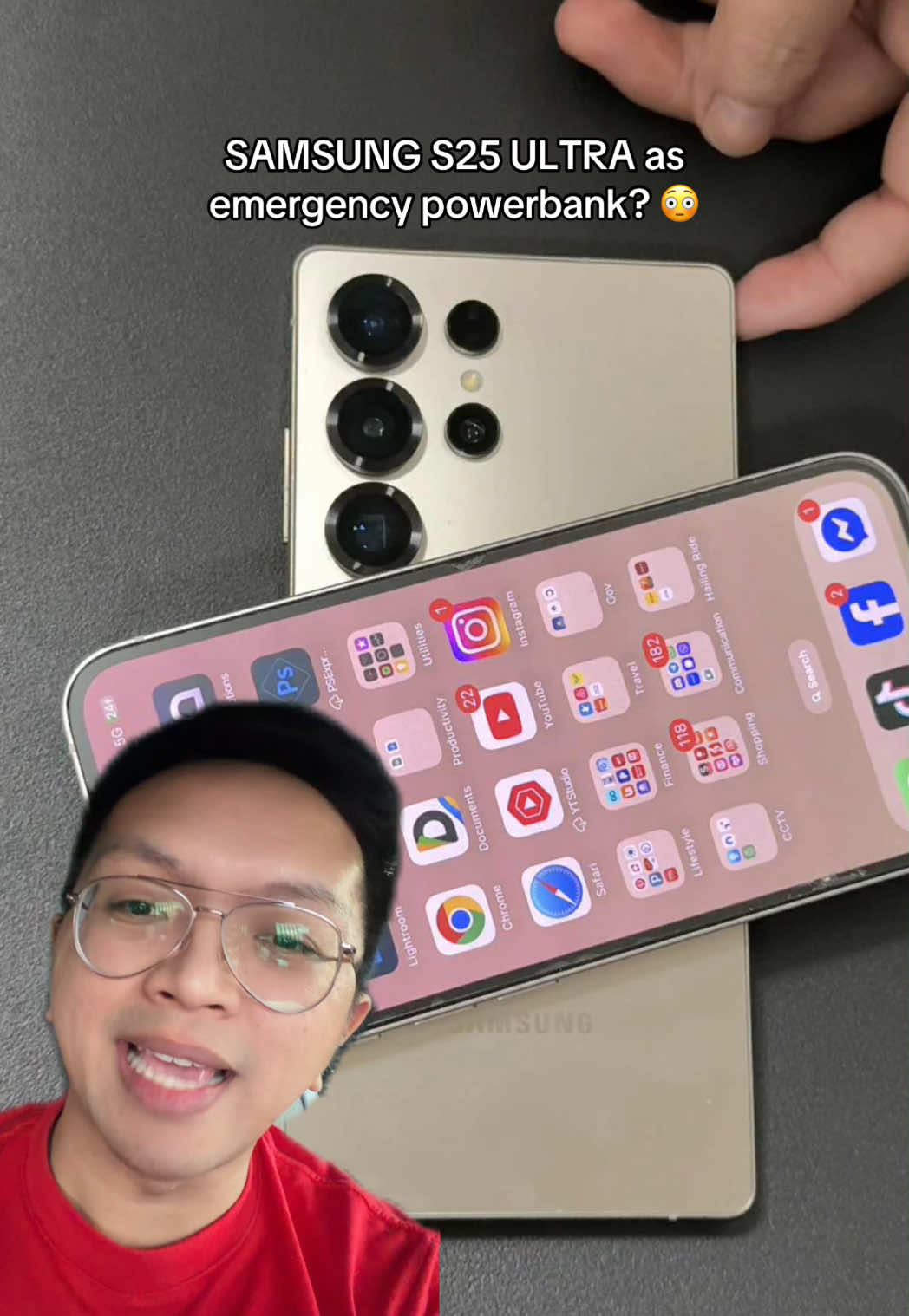 Power sharing feature, it's a good thing to have! ⚡️🔋📱 #samsung #samsungtips #s25ultra #iphone #techtok 