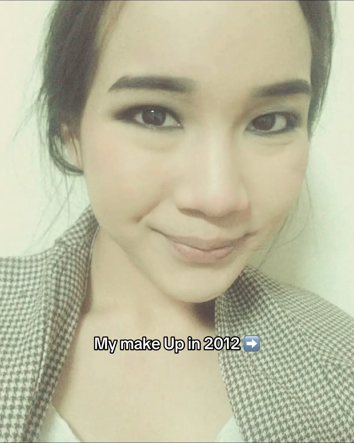 ไม่เข้าใจคิ้วที่สุดละ รองพื้นก็หนาแมตต์สุดๆ 🥹🫣