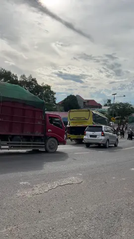 #kecelakaan #mesujilampung #jalanan #lakalantas 