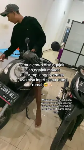 Semoga Allah sellau mempermudah jalan rezekinya sampean ya sayang❤️@Deo setiawan. #masukberanda #katakata #jawapride #jawastory #pejuangldr #bismillahfyp #storytime 