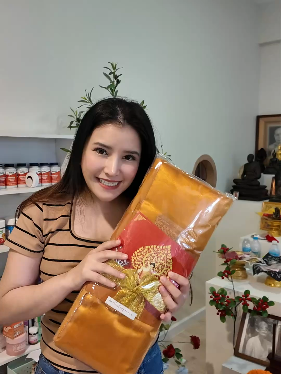 ไตรเต็มครบชุด7 ชิ้น ชุดมั่งมีศรีสุข เนื้อผ้าโทเร ตัดเย็บประณีต ใช้ถวายวานบุญพิธีต่างๆ #ผ้าไตรจีวร #ชุดไตรเต็มโทเร7ชิ้น #ผ้าไตร #อลิสร้านขายผ้าไตร #ช้อปกันวันเงินออก #tiktokshop #tiktokshopช้อปกันวันเงินออก