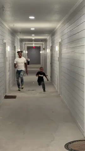 The attitudes of these children are very interesting #funnybaby #funnyvideos #funny #babytiktok #cutebaby 