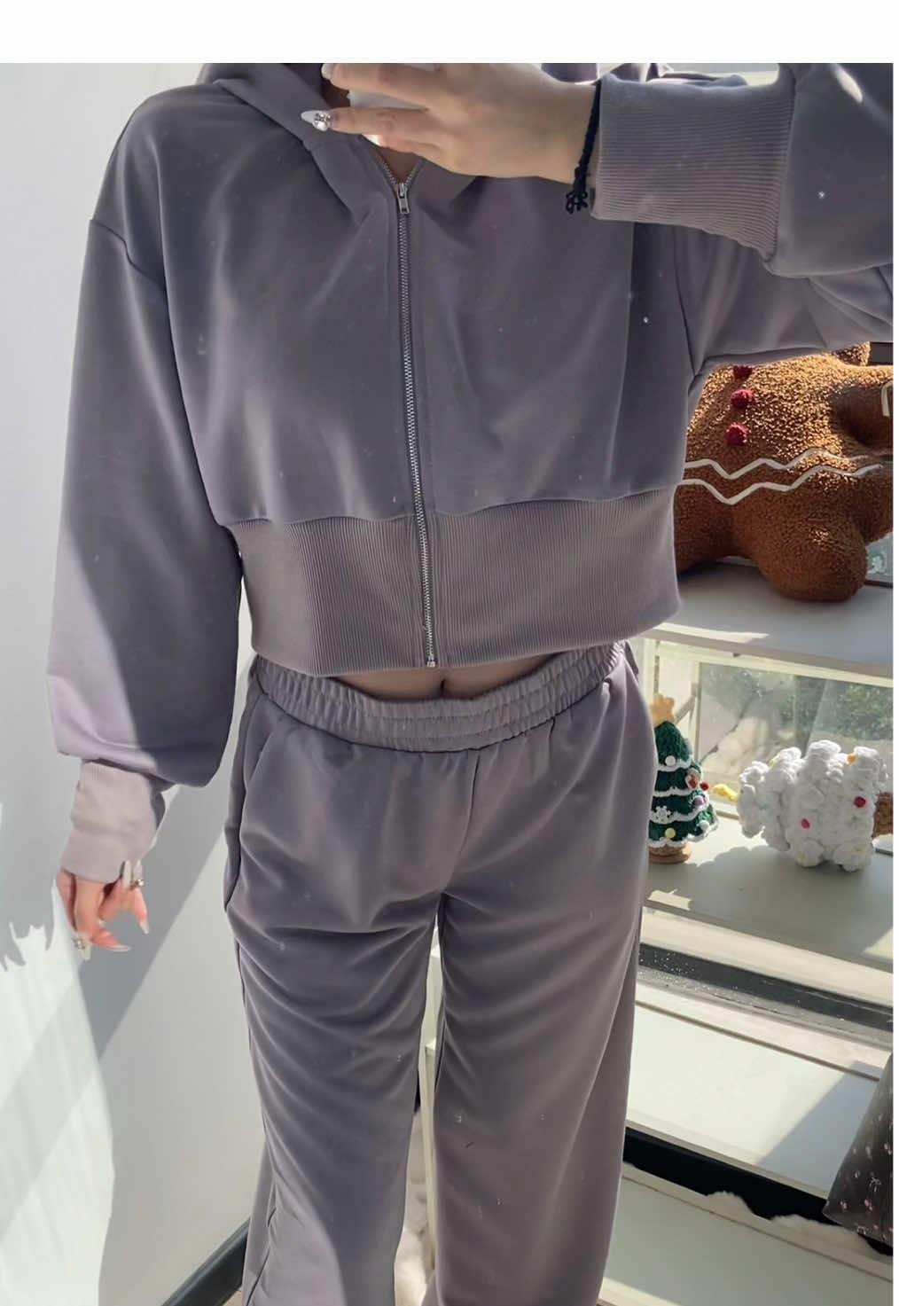 No more stressing about separates. This matching set does all the work for you. #coordsets#womensfashion#womensuits#TikTokMadeMeBuylt#BlackFriday