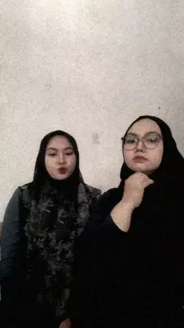 Gadis Sumatra diajarin dance Jawa😂