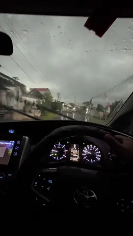 Membalas @affa kids ? Mentahan nya bun … Team horeg kita🤣🤣🤣 #umpamane  #kenanganhanyauntukmu  #tollywood #fypシ #fyp 