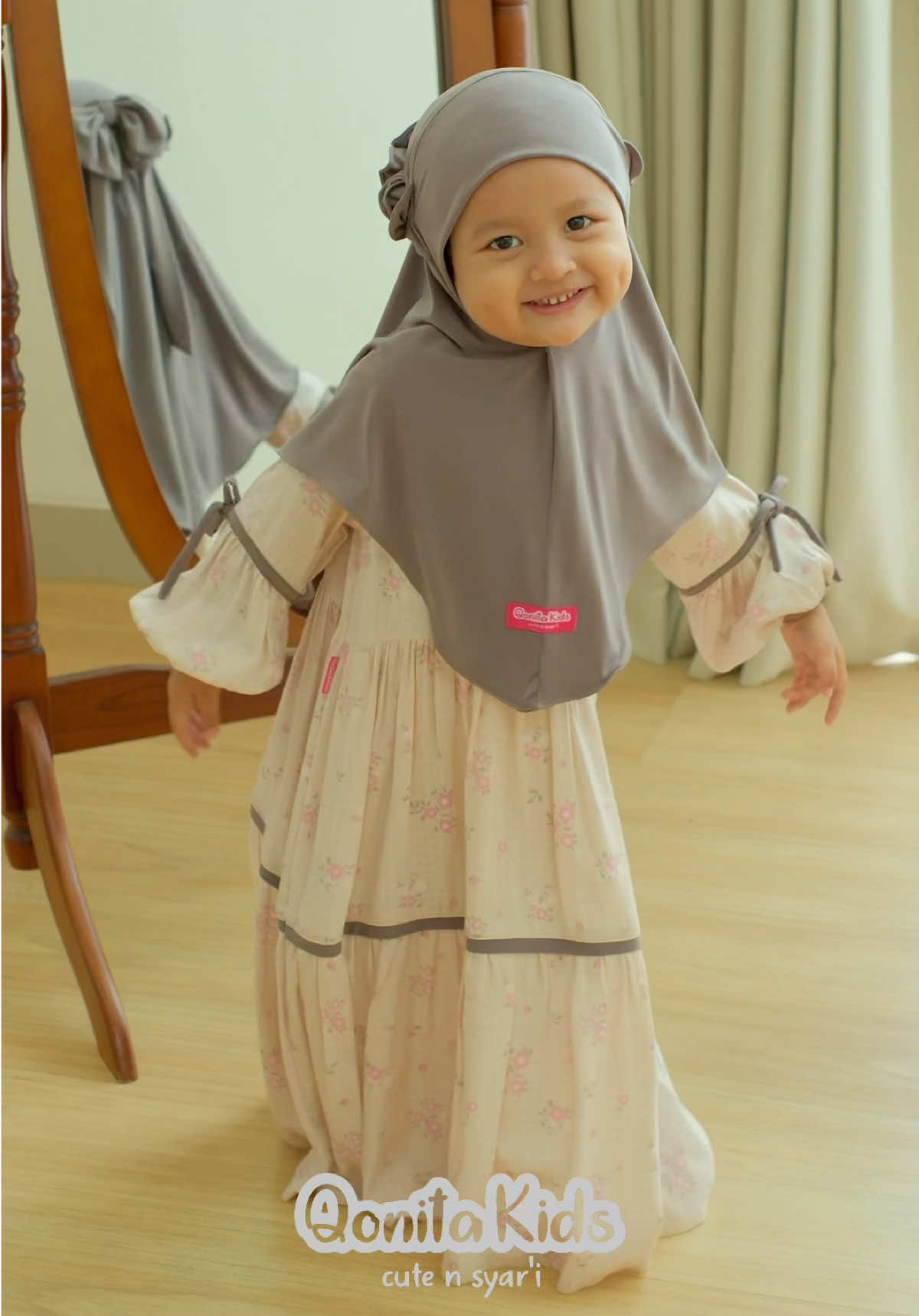 Asli cantiknya, jangan kehabisan ya 🤗🥰 #qonitakids #gamisanak #gamislebaran #gamisbayi #ootdhijab 