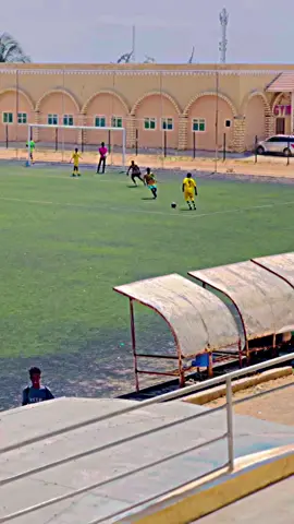 Maqarkan adi le wax ka dheh 🔥@Ahmett¹⁶🔥🧠 @ayuubinho17 @Mohamett 8 