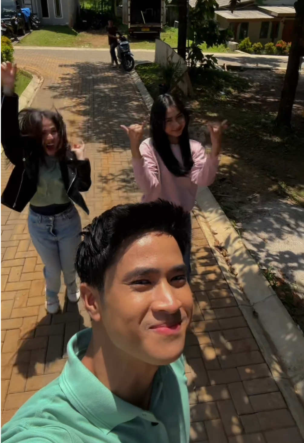 bapak2 tiktokan mah begini guys😔 #bericintawaktu 