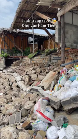 Tình hình sạt lở ngày 28/11 😰 Khu vực Hàm Tiến-Phan Thiết  #bien #muine #phanthiet #dulichphanthiet #thuandulichphanthiet 