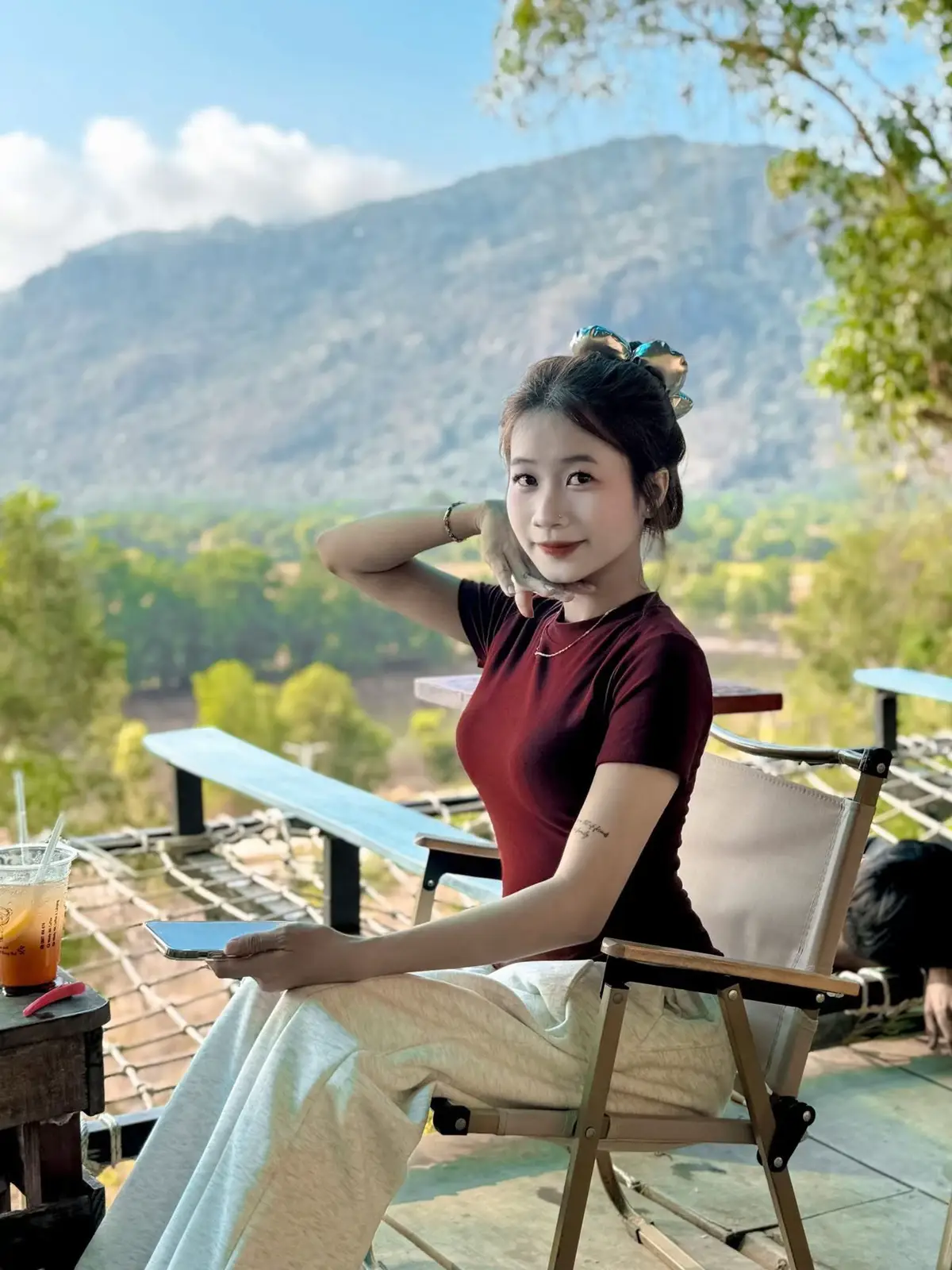 Bình yên không nằm ở nơi ta đến, mà ở cách ta nhìn cuộc sống.🌳#xunghuong #viral #triton #xuhuongtiktok 